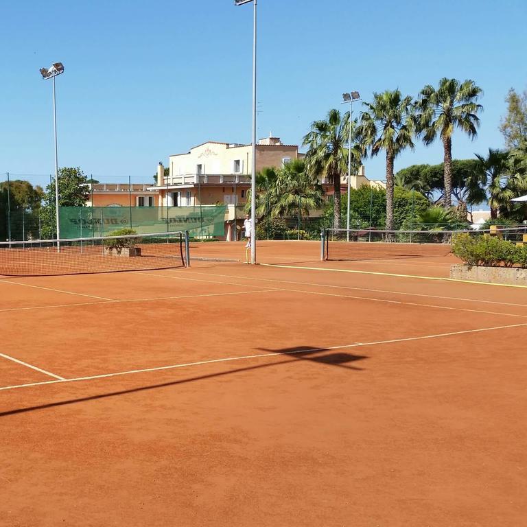 Hotel Parco Dei Principi Anzio Kültér fotó